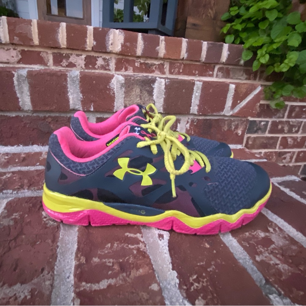 Under Armour Women’s Athletic Shoes, Size 10